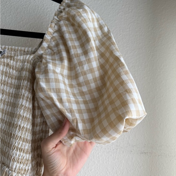 Petal & Pup Beige Gingham puffy sleeve Midi Dress - Picture 5 of 6